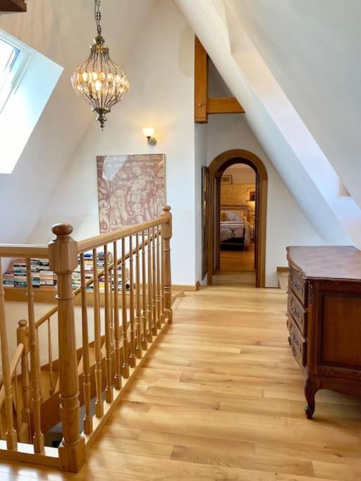 Charming 19Th Century Farmhouse With Pool 비트락 외부 사진